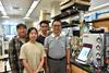 Low-Res_Huimin lab closeup 1 DSC_2079