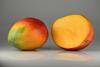 Mangos_-_single_and_halved