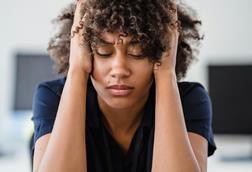 pexels-mizunokozuki-12912159