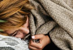 pexels-karola-g-5207347