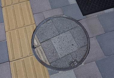 Manhole_cover_20240729_140001