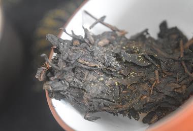 JinHua__golden_flower__from_Liu_Bao_-_28198313680