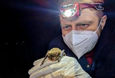 Low-Res_Bennett with bat