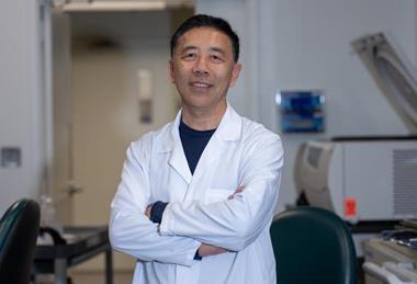 Low-Res_2026-03-05 CDI Xue and staff in lab (11)