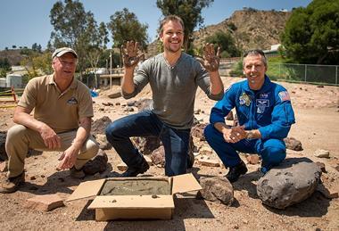 960px-NASA_Journey_to_Mars_and_“The_Martian__(201508180009HQ)