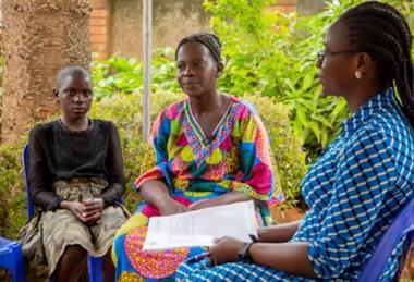 Low-Res_Malaria mother and child