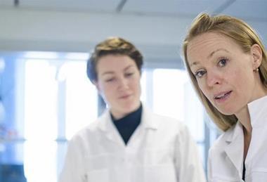 Low-Res_Anna Överby lab