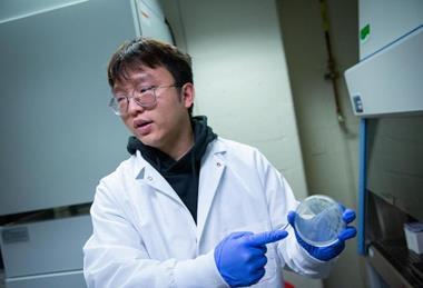 Low-Res_P-102098-SHS-032