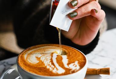 pexels-tahaasamett-7717603