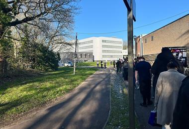 MenB_Vaccine_Rollout_Queue