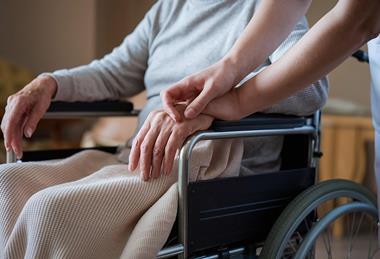 wheelchair-9272785_1280