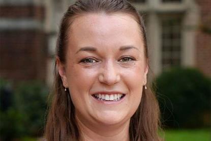 Low-Res_Microbiology_20250814_Ibberson-Carolyn_Headshot_600x800_VF-Cropped