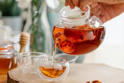 pexels-anna-pou-8330359