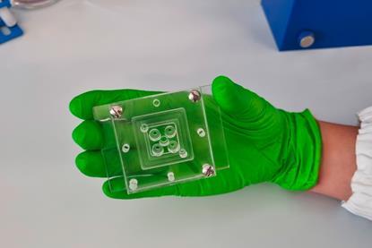 Microfluidic device