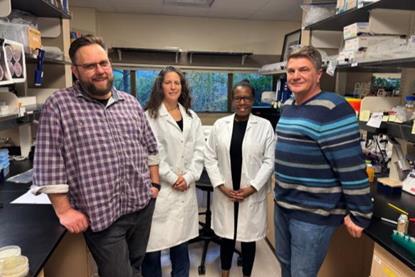 Low-Res_antibody lab picture Sokurenko Kollman (1)