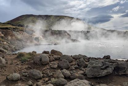 Low-Res_ahotspringinicelandwhereuniversityofmanchesterresearchersconductedsomeoftheworkinthisstud