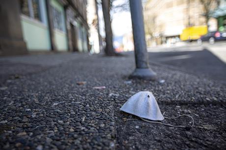 Disposable_Face_Mask_on_street,_East_Downtown,_Vancouver_during_coronavirus_pandemic_(49732965471)