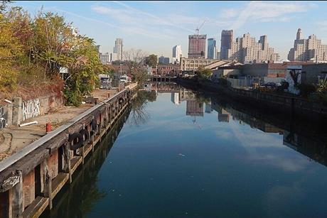 Figure_4_View_of_the_Upper_Section_of_the_Gowanus_Canal_in_Brooklyn,_NY_(30593572870)
