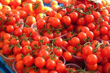 Tomatoes_(356304443)