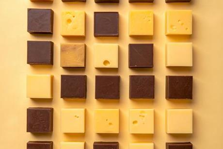 Low-Res_Firefly_cheese and chocolate squares perfectly aligned and separated 340365 (1)