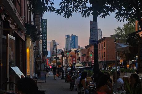 Alfresco_dining_at_blue_hour_on_Smith_Street,_Brooklyn,_New_York_-_20200906