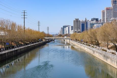 Tonghui_River_west_of_Guanghui_Br,_Xidawang_Rd_(20240308112511)