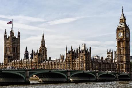 714_parliament_10351_crop