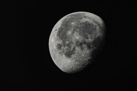 pexels-brett-sayles-1291144