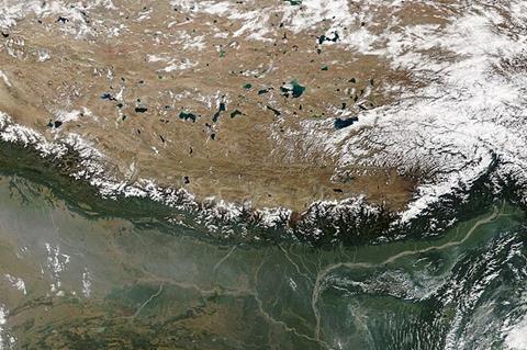Tibetan_Plateau,_Himalaya_Mountains,_and_Indo-Gangetic_Plain_(MODIS_2018-10-28)