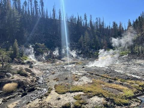 Low-Res_Lassen Volcanic National Park