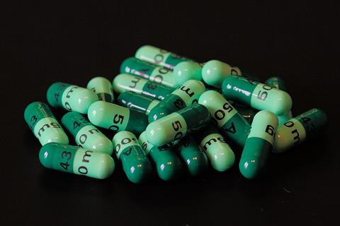 A_course_of_green_cefalexin_pills