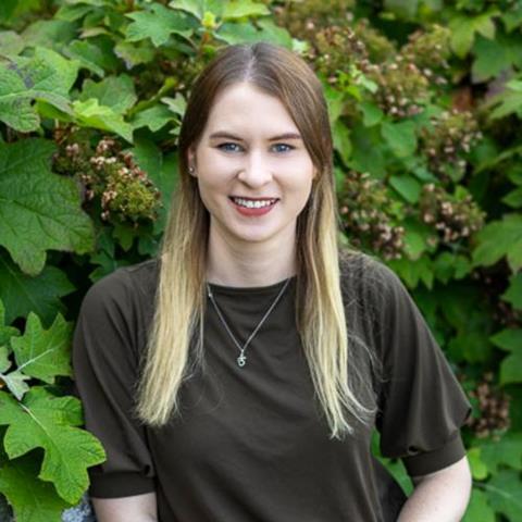 Low-Res_Julia-Kelliher-STREAMS