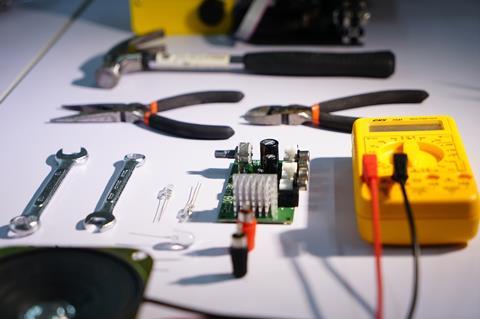 tools-2762040_1280