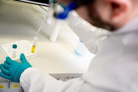 Low-Res_Universitaet-Oldenburg- Torben Struve - Eisenfaellung