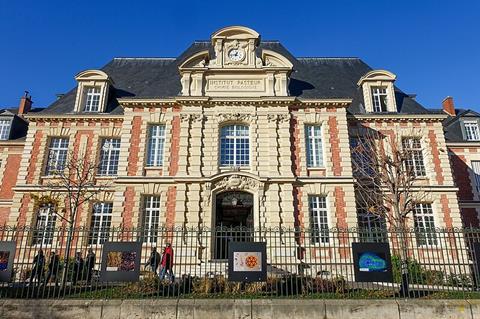 Institut_Pasteur,_Paris_28_November_2016