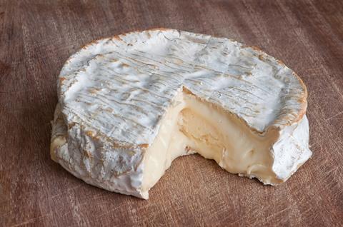 1626px-Coulommiers_lait_cru