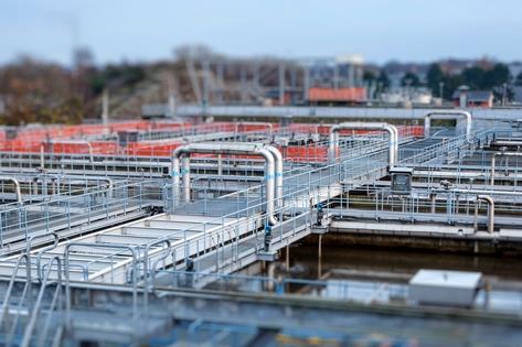 Low-Res_Activated sludge basins at the Ryaverket treatment plant in Gothenburg.jpg