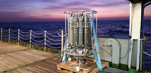 Low-Res_20191107_061300