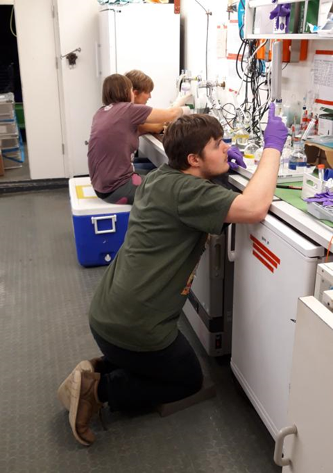 Low-Res_20191119_192625 crop