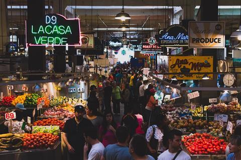 market-922845_1920