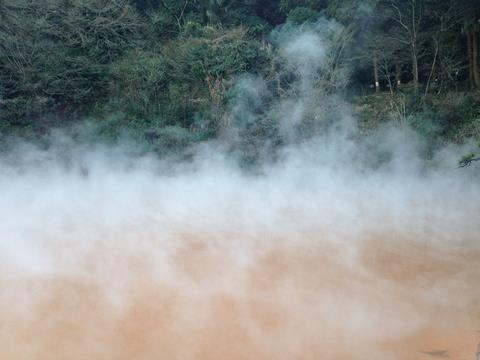 Blood_Pond_Hell_Hot_Spring_20160218-1
