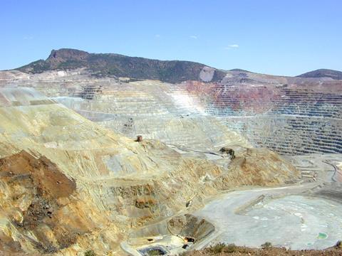 Chino_copper_mine