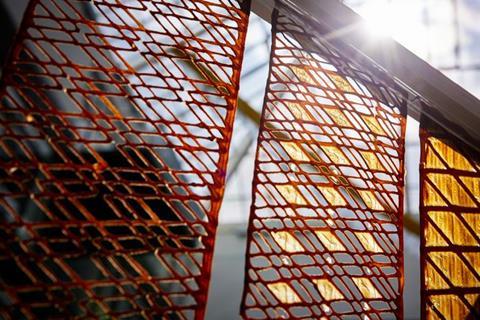 Low-Res_materialbild_sol_obeskuren