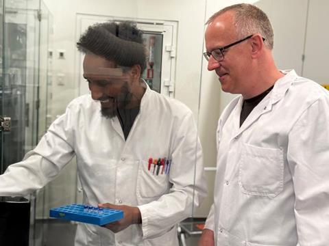 Low-Res_Belay Tadesse and Christian Solem in lab at DTU FOOD by Lene H Koss 17042026