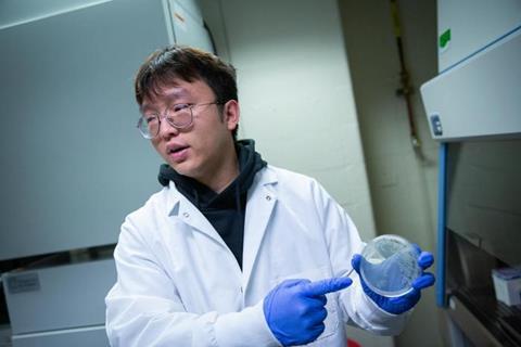 Low-Res_P-102098-SHS-032