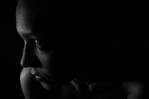 dark-1869803_1280