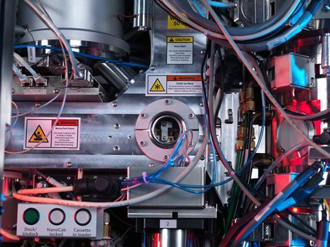 Titan Krios Electron Microscope landscape-Copyright Diamond Light Source