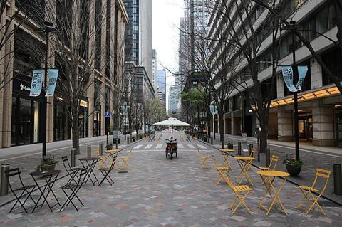 800px-Empty_street_during_the_coronavirus_pandemic_in_Marunouchi_Nakadōri_Street_Chiyoda_Tokyo_Japan_20200405_121643