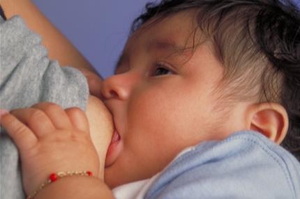 Breastfeeding_infant