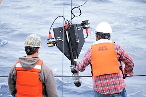 Low-Res_Optic Probe_2